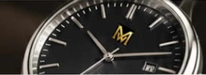 Munna Watches close-up dial